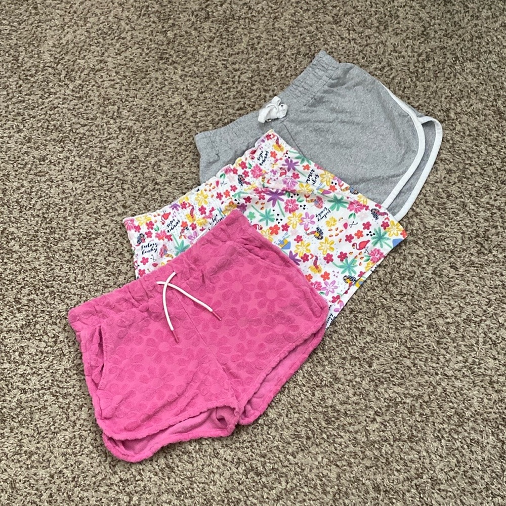 Girls Textured Floral Shorts Bundle